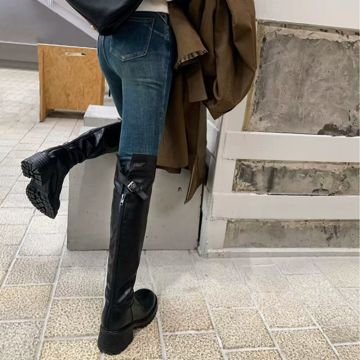Coarse heeled high heeled boot - đánh giá và giá Sock Boot Women